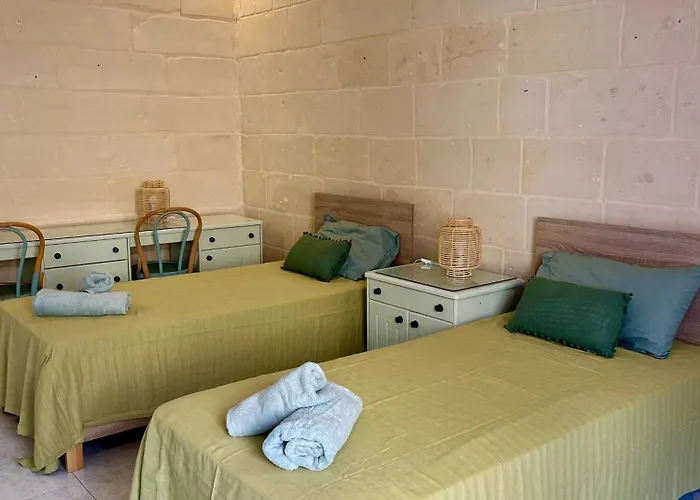 Soul Dive World B&B Sliema